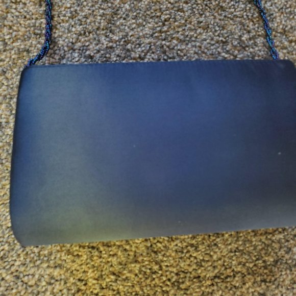 Navy blue satin and beaded clutch - Picture 5 of 9